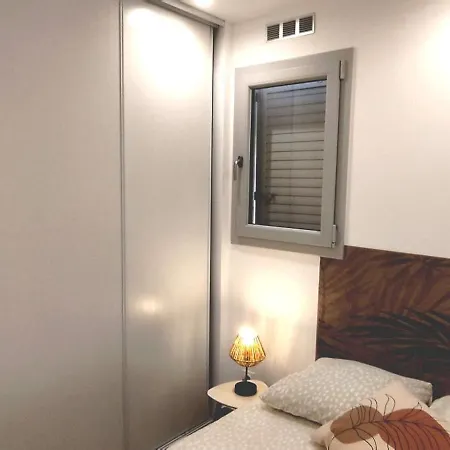 Apartment Lumineux 2 Pieces *
